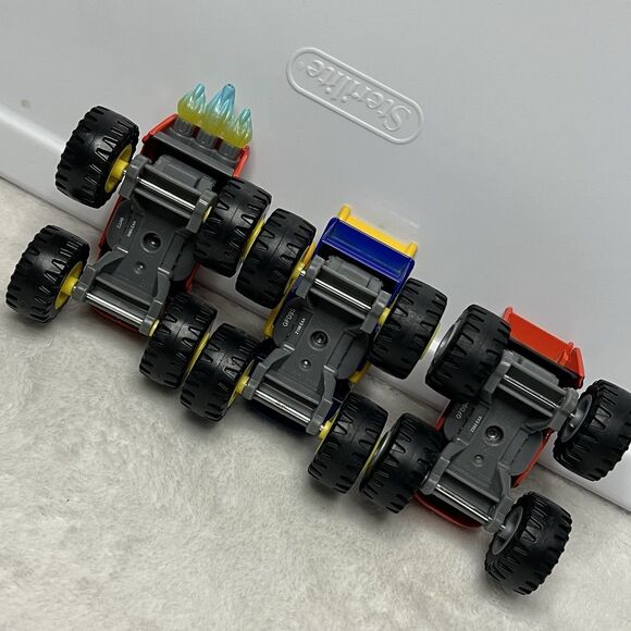 Blaze and the Monster Machines Die Cast Lot Of 3 Ninja Give Me Some Speed! - Picture 10 of 10